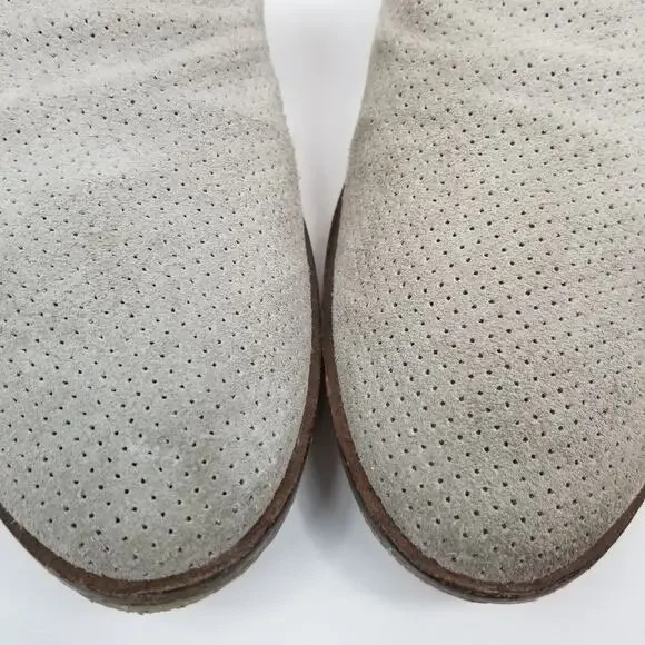 Dolce Vita Carla Perforated Suede Loafers Slip Ons Size 9 - Picture 3 of 7